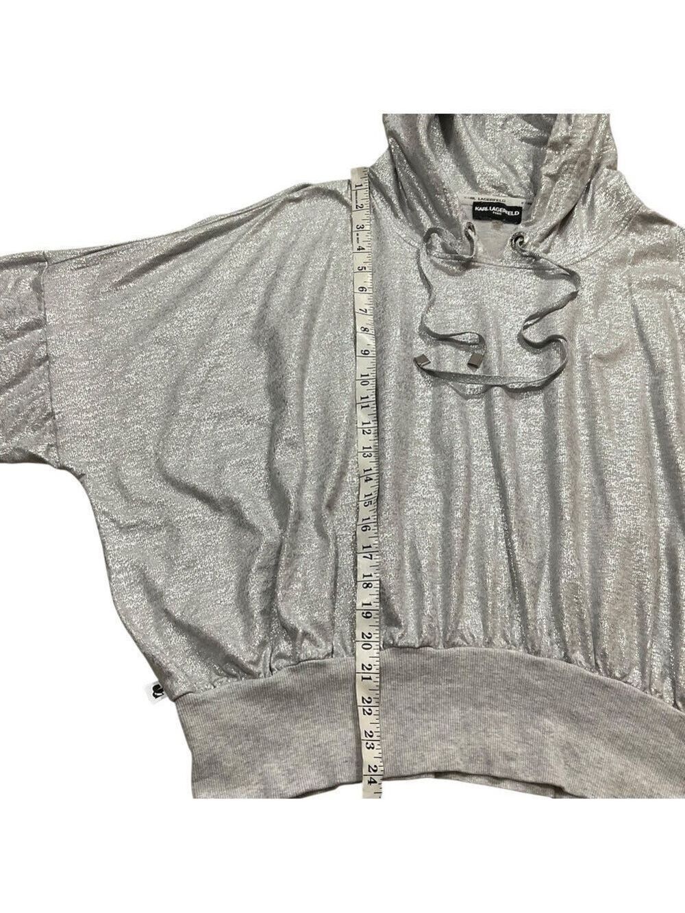 Karl Lagerfeld Paris Large Foiled Metallic Hoodie Light Heather silver - Picture 8 of 11